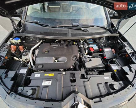 Сірий Сітроен C5 Aircross, об'ємом двигуна 2 л та пробігом 178 тис. км за 24300 $, фото 91 на Automoto.ua