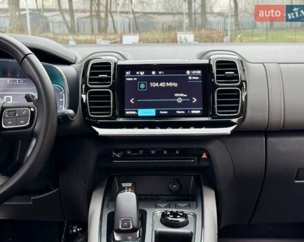 Серый Ситроен C5 Aircross, объемом двигателя 2 л и пробегом 40 тыс. км за 23900 $, фото 28 на Automoto.ua