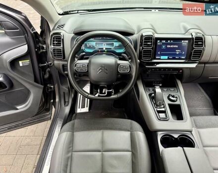 Серый Ситроен C5 Aircross, объемом двигателя 2 л и пробегом 40 тыс. км за 23900 $, фото 25 на Automoto.ua