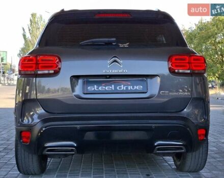 Серый Ситроен C5 Aircross, объемом двигателя 1.5 л и пробегом 58 тыс. км за 24999 $, фото 5 на Automoto.ua