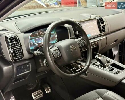 Серый Ситроен C5 Aircross, объемом двигателя 2 л и пробегом 40 тыс. км за 23900 $, фото 21 на Automoto.ua
