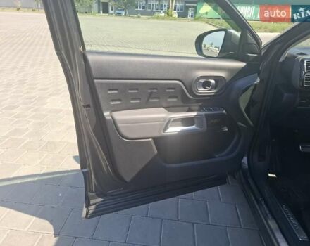 Сірий Сітроен C5 Aircross, об'ємом двигуна 2 л та пробігом 104 тис. км за 20500 $, фото 9 на Automoto.ua