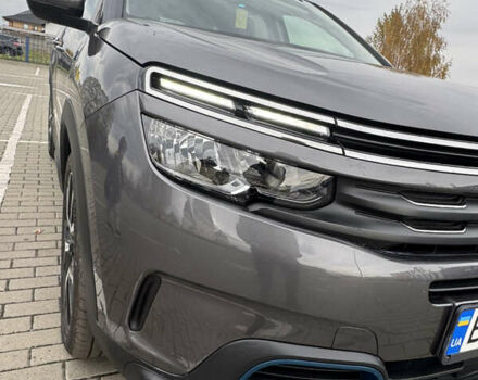 Серый Ситроен C5 Aircross, объемом двигателя 1.6 л и пробегом 82 тыс. км за 21700 $, фото 28 на Automoto.ua