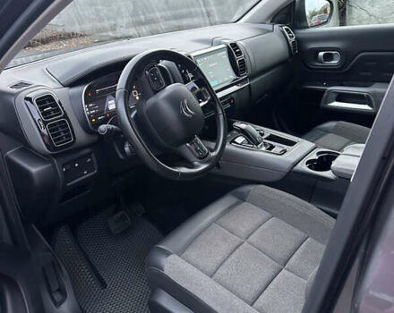 Серый Ситроен C5 Aircross, объемом двигателя 1.5 л и пробегом 59 тыс. км за 18500 $, фото 7 на Automoto.ua