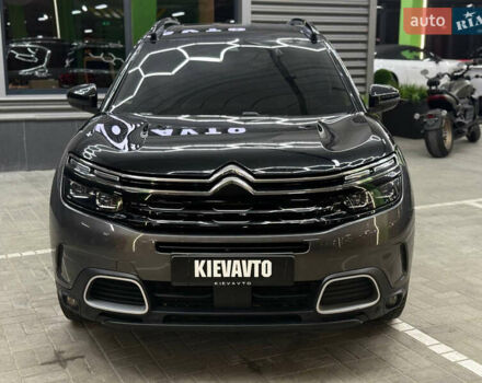 Серый Ситроен C5 Aircross, объемом двигателя 2 л и пробегом 81 тыс. км за 22500 $, фото 1 на Automoto.ua