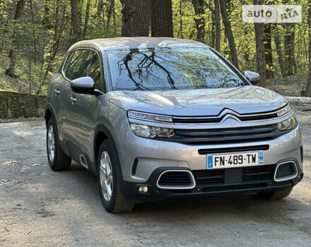 Серый Ситроен C5 Aircross, объемом двигателя 1.5 л и пробегом 145 тыс. км за 22990 $, фото 1 на Automoto.ua