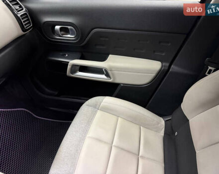 Серый Ситроен C5 Aircross, объемом двигателя 2 л и пробегом 81 тыс. км за 22500 $, фото 24 на Automoto.ua