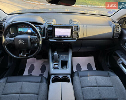 Серый Ситроен C5 Aircross, объемом двигателя 1.6 л и пробегом 188 тыс. км за 22600 $, фото 55 на Automoto.ua