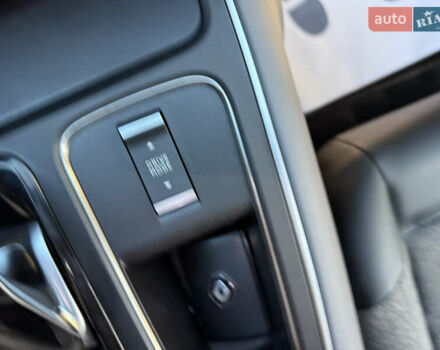 Серый Ситроен C5 Aircross, объемом двигателя 1.6 л и пробегом 188 тыс. км за 23000 $, фото 58 на Automoto.ua