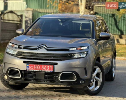 Серый Ситроен C5 Aircross, объемом двигателя 1.6 л и пробегом 188 тыс. км за 22600 $, фото 2 на Automoto.ua