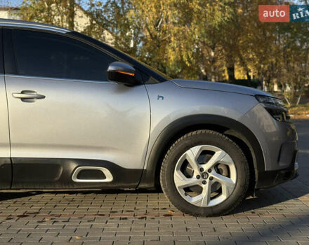 Серый Ситроен C5 Aircross, объемом двигателя 1.6 л и пробегом 188 тыс. км за 22600 $, фото 42 на Automoto.ua