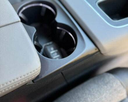 Серый Ситроен C5 Aircross, объемом двигателя 1.6 л и пробегом 188 тыс. км за 22600 $, фото 71 на Automoto.ua