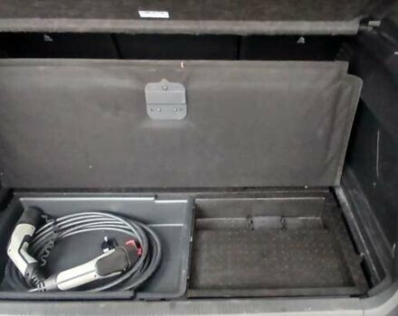 Серый Ситроен C5 Aircross, объемом двигателя 1.6 л и пробегом 83 тыс. км за 23900 $, фото 20 на Automoto.ua