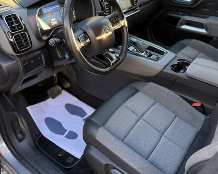 Серый Ситроен C5 Aircross, объемом двигателя 1.6 л и пробегом 188 тыс. км за 22600 $, фото 60 на Automoto.ua