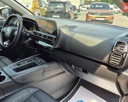 Серый Ситроен C5 Aircross, объемом двигателя 2 л и пробегом 64 тыс. км за 29499 $, фото 70 на Automoto.ua