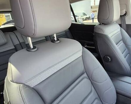 Серый Ситроен C5 Aircross, объемом двигателя 2 л и пробегом 64 тыс. км за 29499 $, фото 69 на Automoto.ua