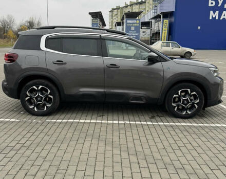 Серый Ситроен C5 Aircross, объемом двигателя 1.6 л и пробегом 14 тыс. км за 28500 $, фото 3 на Automoto.ua