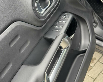 Серый Ситроен C5 Aircross, объемом двигателя 1.6 л и пробегом 14 тыс. км за 28500 $, фото 8 на Automoto.ua