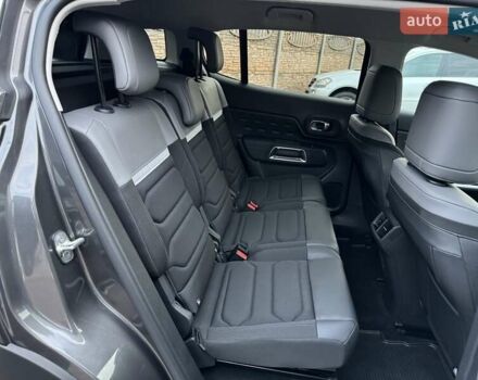 Серый Ситроен C5 Aircross, объемом двигателя 2 л и пробегом 9 тыс. км за 27900 $, фото 30 на Automoto.ua
