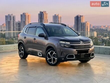 Серый Ситроен C5 Aircross, объемом двигателя 2 л и пробегом 196 тыс. км за 18300 $, фото 1 на Automoto.ua