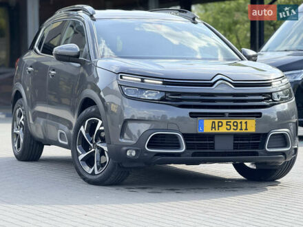 Сітроен C5 Aircross 2019 у Рівному на Automoto.ua Сірий Сітроен C5 Aircross, об'ємом двигуна 2 л та пробігом 159 тис. км за 21500 $, фото 1 на Automoto.ua