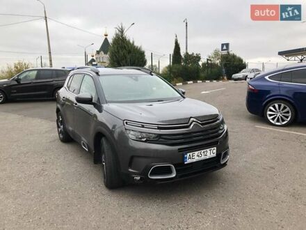 Ситроен C5 Aircross 2019 в Харькове на Automoto.ua Серый Ситроен C5 Aircross, объемом двигателя 1.5 л и пробегом 115 тыс. км за 21400 $, фото 1 на Automoto.ua