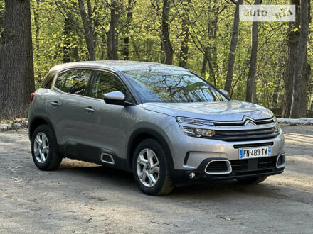 Сірий Сітроен C5 Aircross, об'ємом двигуна 1.5 л та пробігом 145 тис. км за 22990 $, фото 1 на Automoto.ua