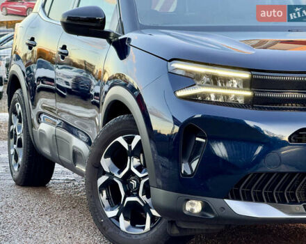Сітроен C5 Aircross 2022 у Києві на Automoto.ua Синій Сітроен C5 Aircross, об'ємом двигуна 2 л та пробігом 28 тис. км за 28500 $, фото 64 на Automoto.ua