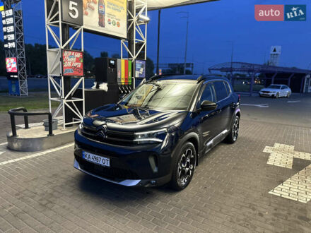 Ситроен C5 Aircross 2023 в Киеве на Automoto.ua Синий Ситроен C5 Aircross, объемом двигателя 2 л и пробегом 75 тыс. км за 26900 $, фото 1 на Automoto.ua