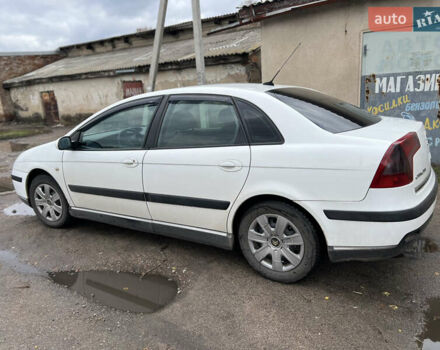 Ситроен С5 2004 в Кропивницком (Кировограде) на Automoto.ua Белый Ситроен С5, объемом двигателя 1.6 л и пробегом 399 тыс. км за 3800 $, фото 5 на Automoto.ua