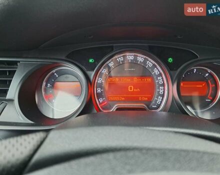 Белый Ситроен С5, объемом двигателя 1.6 л и пробегом 260 тыс. км за 6199 $, фото 10 на Automoto.ua