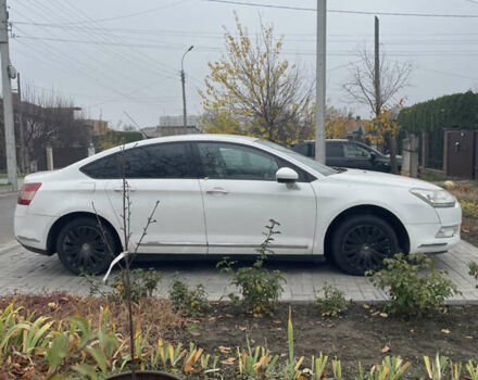 Белый Ситроен С5, объемом двигателя 1.56 л и пробегом 375 тыс. км за 4900 $, фото 1 на Automoto.ua