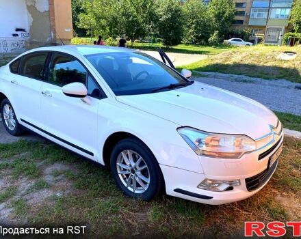 Белый Ситроен С5, объемом двигателя 1.6 л и пробегом 298 тыс. км за 5800 $, фото 1 на Automoto.ua