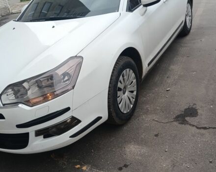 Белый Ситроен С5, объемом двигателя 1.6 л и пробегом 370 тыс. км за 6000 $, фото 1 на Automoto.ua