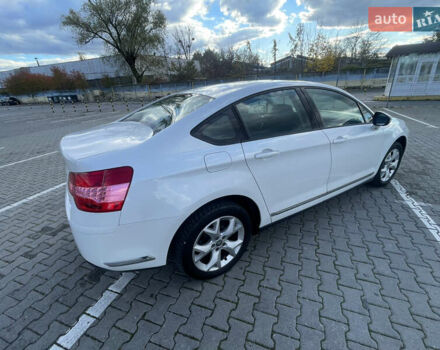 Сітроен С5 2009 у Чернівцях на Automoto.ua Білий Сітроен С5, об'ємом двигуна 1.6 л та пробігом 279 тис. км за 6600 $, фото 10 на Automoto.ua