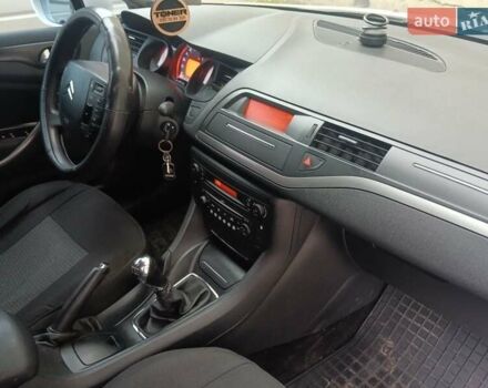 Белый Ситроен С5, объемом двигателя 1.6 л и пробегом 370 тыс. км за 6000 $, фото 5 на Automoto.ua