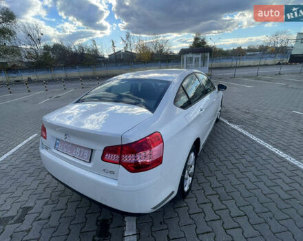 Сітроен С5 2009 у Чернівцях на Automoto.ua Білий Сітроен С5, об'ємом двигуна 1.6 л та пробігом 279 тис. км за 6600 $, фото 12 на Automoto.ua