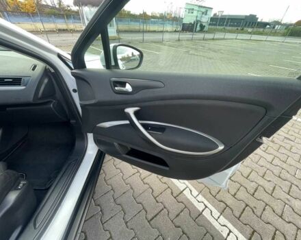 Сітроен С5 2009 у Києві на Automoto.ua Білий Сітроен С5, об'ємом двигуна 1.6 л та пробігом 278 тис. км за 6700 $, фото 17 на Automoto.ua