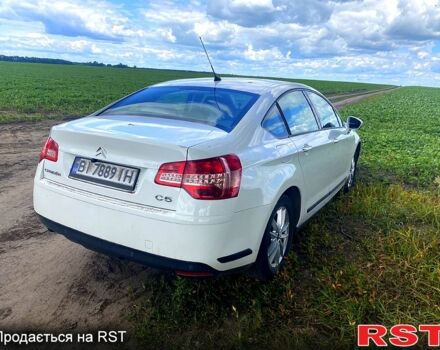 Белый Ситроен С5, объемом двигателя 1.6 л и пробегом 298 тыс. км за 5800 $, фото 3 на Automoto.ua