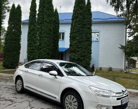Белый Ситроен С5, объемом двигателя 1.6 л и пробегом 323 тыс. км за 6500 $, фото 2 на Automoto.ua
