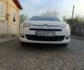 Белый Ситроен С5, объемом двигателя 1.6 л и пробегом 322 тыс. км за 6650 $, фото 6 на Automoto.ua
