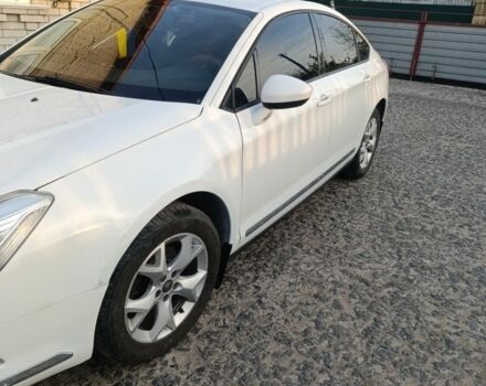 Білий Сітроен С5, об'ємом двигуна 1.6 л та пробігом 322 тис. км за 6650 $, фото 1 на Automoto.ua