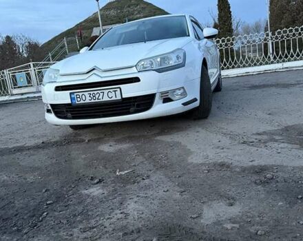Белый Ситроен С5, объемом двигателя 1.56 л и пробегом 352 тыс. км за 4400 $, фото 2 на Automoto.ua