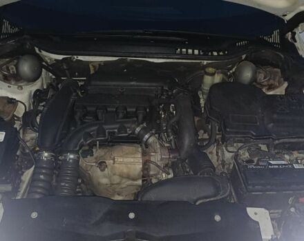 Белый Ситроен С5, объемом двигателя 1.6 л и пробегом 136 тыс. км за 7000 $, фото 7 на Automoto.ua