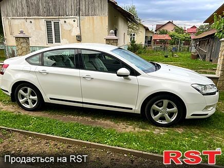 Білий Сітроен С5, об'ємом двигуна 1.6 л та пробігом 255 тис. км за 7300 $, фото 2 на Automoto.ua