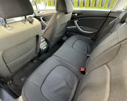 Білий Сітроен С5, об'ємом двигуна 1.6 л та пробігом 330 тис. км за 4790 $, фото 17 на Automoto.ua