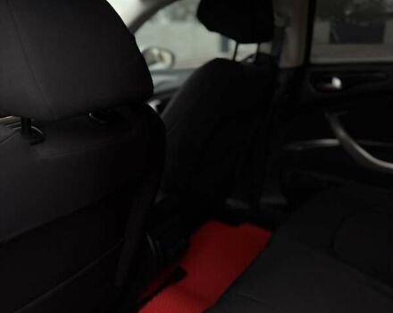 Белый Ситроен С5, объемом двигателя 1.6 л и пробегом 340 тыс. км за 4599 $, фото 6 на Automoto.ua