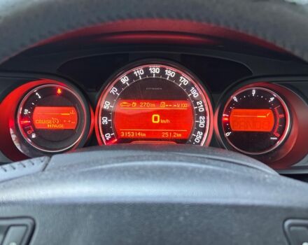 Белый Ситроен С5, объемом двигателя 2 л и пробегом 315 тыс. км за 6190 $, фото 25 на Automoto.ua