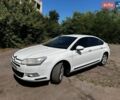 Белый Ситроен С5, объемом двигателя 1.56 л и пробегом 410 тыс. км за 3700 $, фото 1 на Automoto.ua