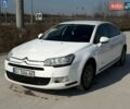 Белый Ситроен С5, объемом двигателя 1.56 л и пробегом 350 тыс. км за 4500 $, фото 1 на Automoto.ua